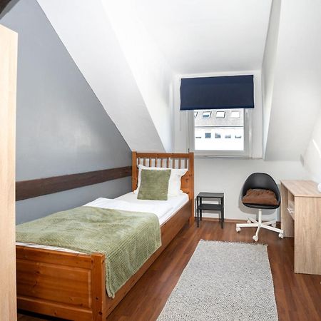 Stylische Privatzimmer An Der Mosel โคเบลนซ์ ภายนอก รูปภาพ